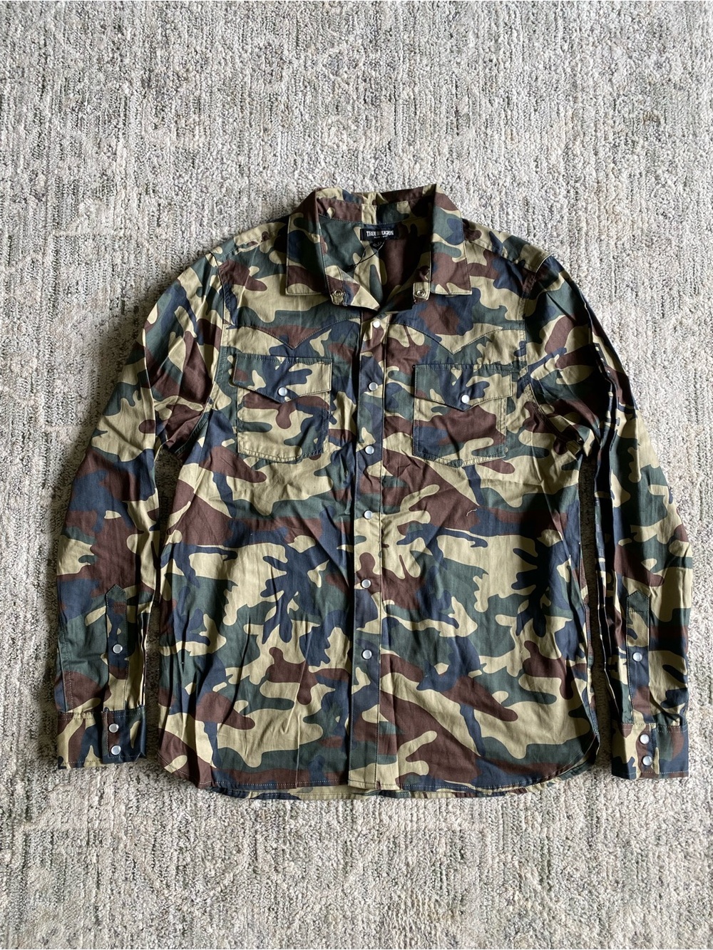 True Religion Long Sleeve Western Camo Shirt Men's Medium Snap Military NEW